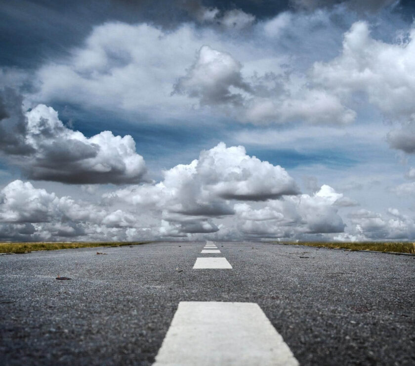 way-clouds-seat-belts-direction-52531